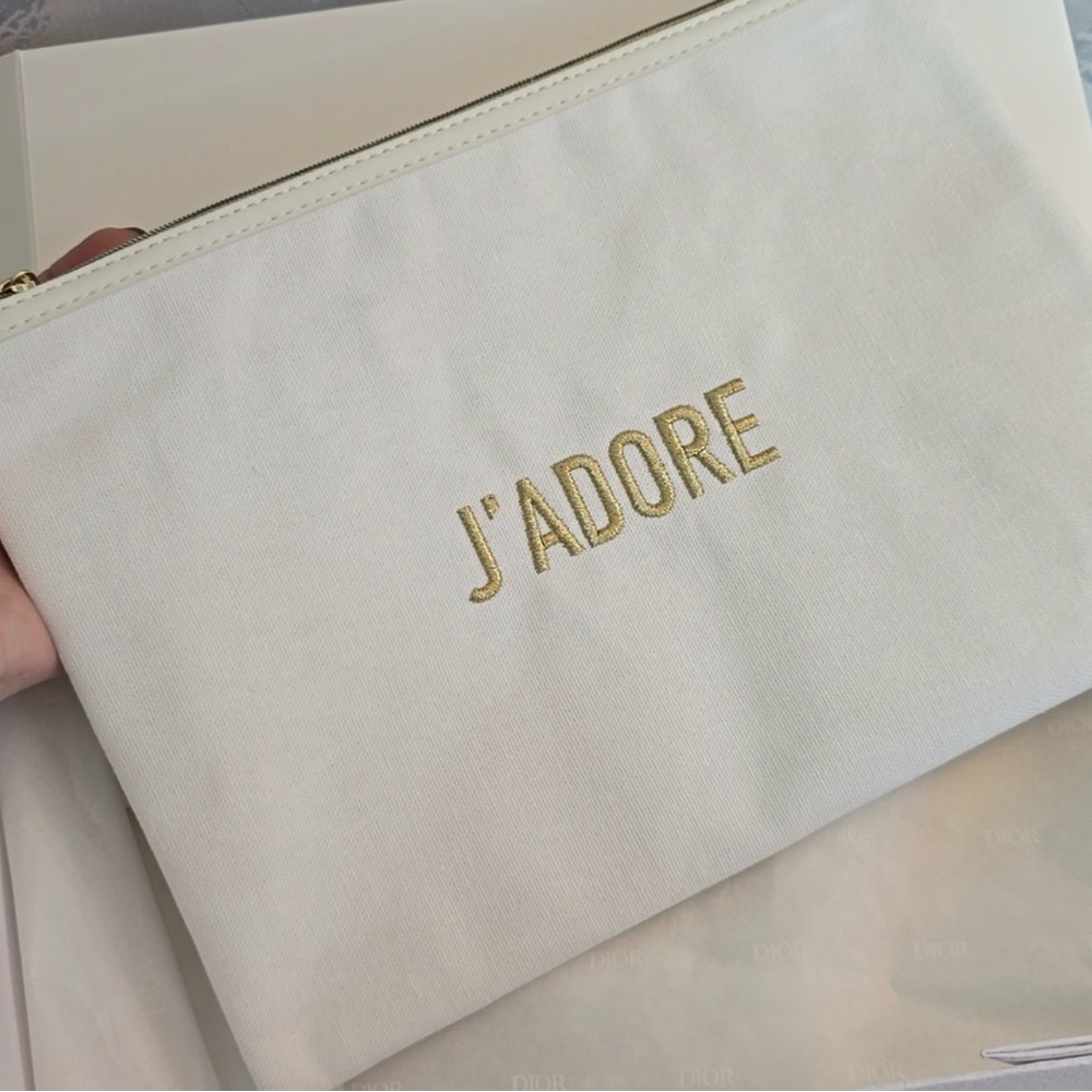 GWP - J'adore Pouch/Tablet Case in White and Gold